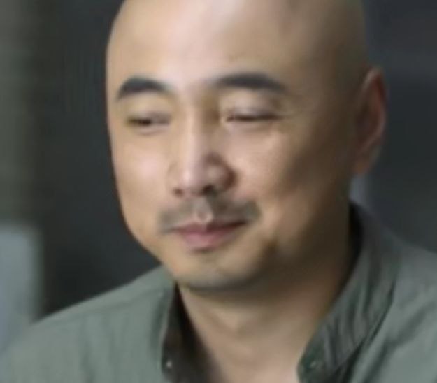 以前炫耀自己字写的多好现在只剩下:我乃第99孙尚香......$