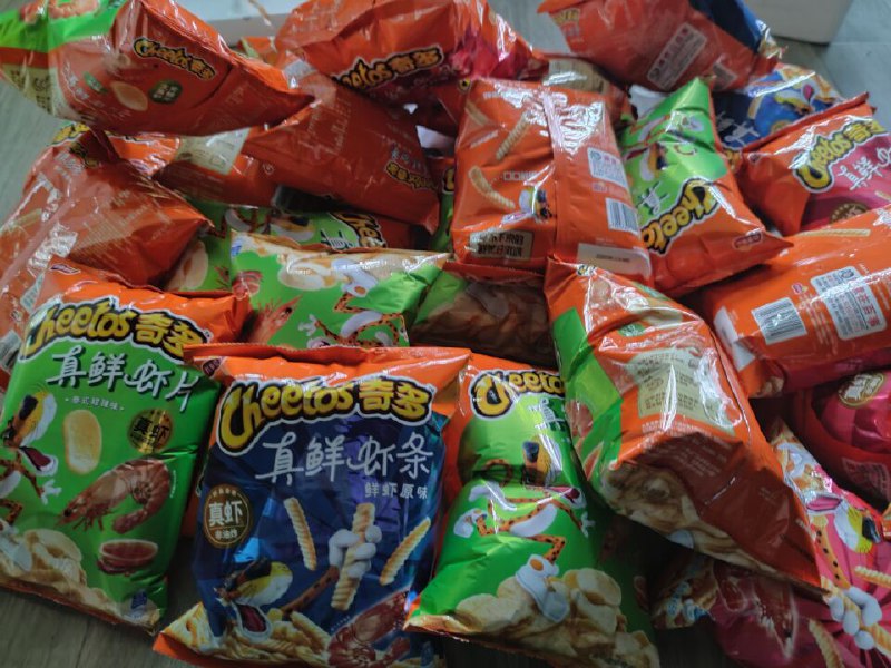 昨天薯条虾片陆续到货这一堆就10元  美滋滋