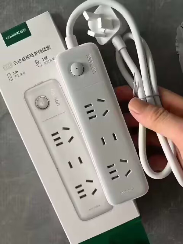1.领券 加购物车1件需叠加楼上150-20💵券【绿联数码旗舰店】拍第6个.排插3位总控+贴纸)iRsNWaXpO3E)/ CZ11//新国标！3C认证拔插无火花大功率阻燃材料 儿童安全门拍第8项 樱花红款 多彩选择